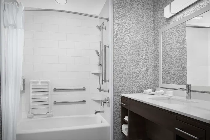 Home2 Suites by Hilton Poughkeepsie 4
