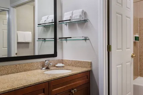 Residence Inn Poughkeepsie 4