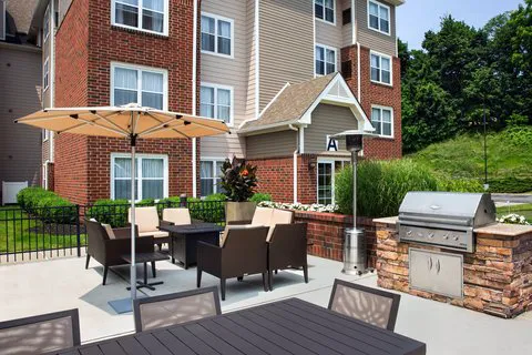 Residence Inn Poughkeepsie 4