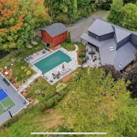 Kingston Family Manor