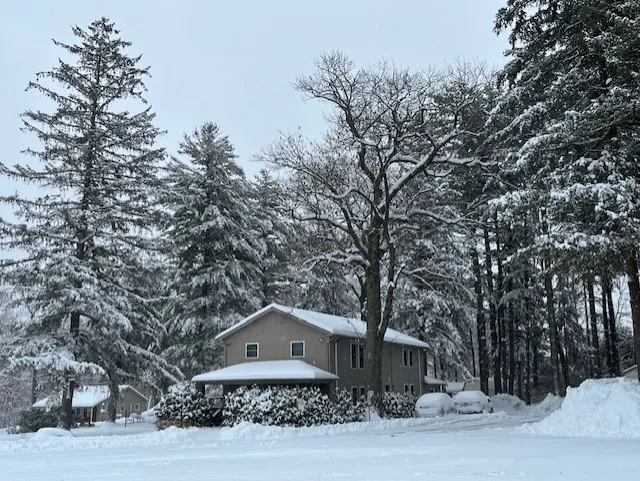 Woodfield Manor 4