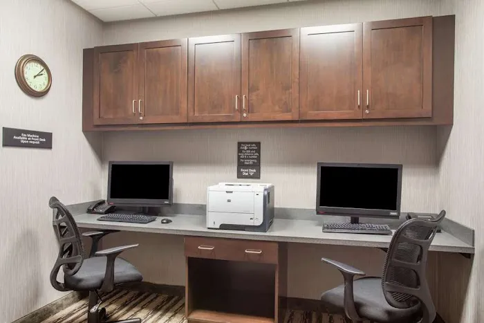 Hampton Inn Philadelphia/Voorhees 4