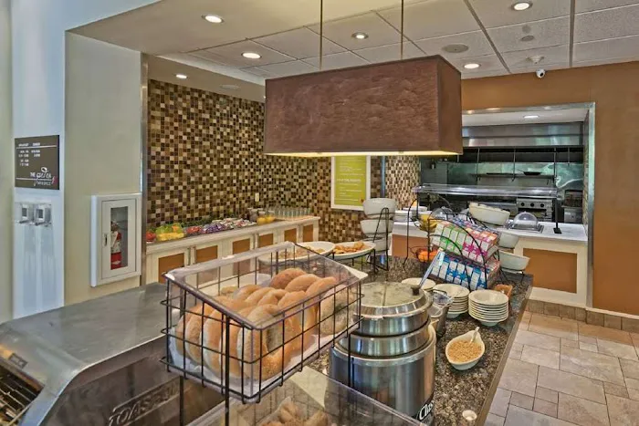 Hilton Garden Inn Mt. Laurel 4