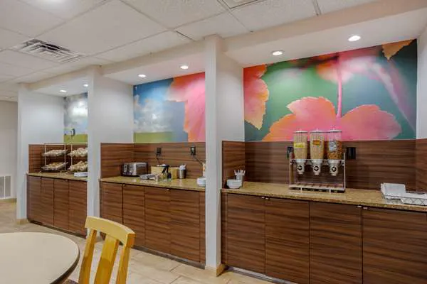 Comfort Inn & Suites Mt. Laurel-Philadelphia 5