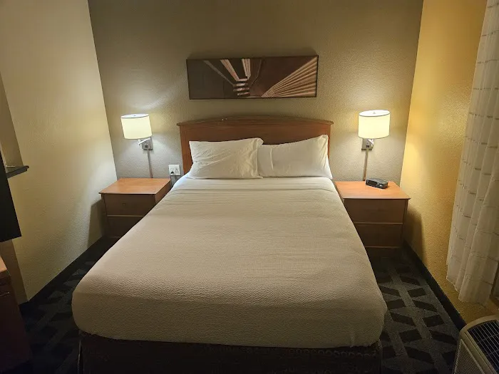 MainStay Suites Mt. Laurel - Philadelphia 5