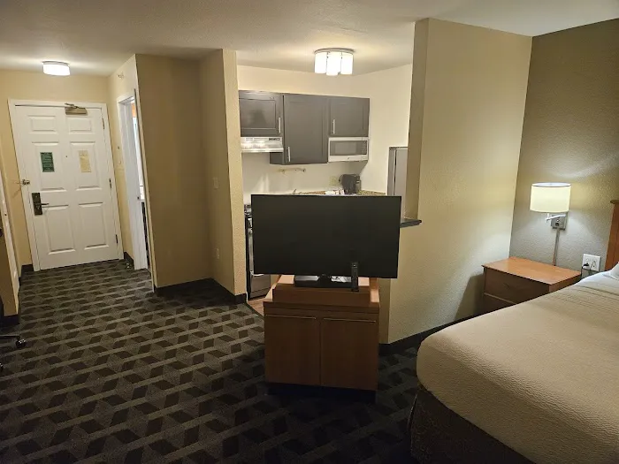 MainStay Suites Mt. Laurel - Philadelphia 5