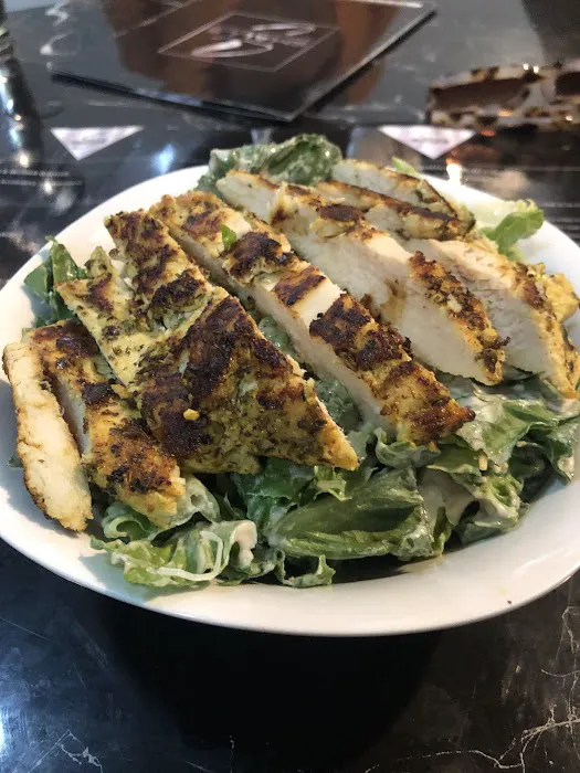 Small’s Restaurant & Events 5