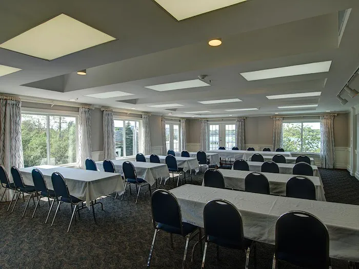 Sag Harbor Inn 4