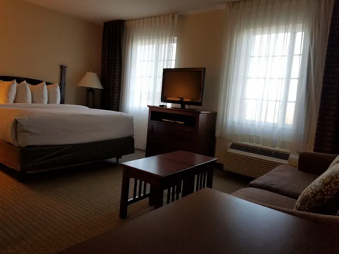 Staybridge Suites Philadelphia Valley Forge 422, an IHG Hotel 4