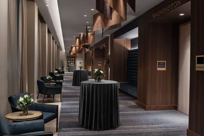 Hotel West & Main Conshohocken Philadelphia, Tapestry by Hilton 4