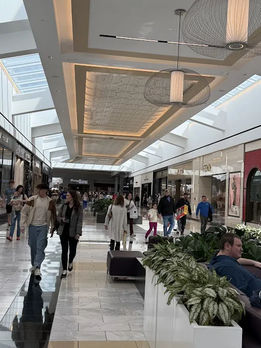 Mall 4