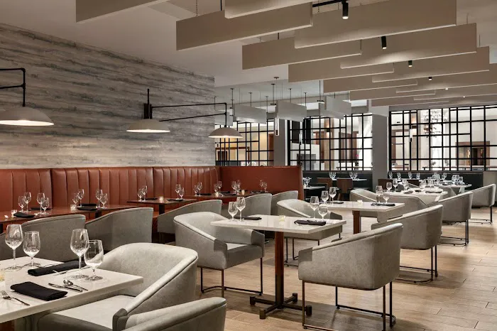 Crowne Plaza Philadelphia - King of Prussia, an IHG Hotel 4