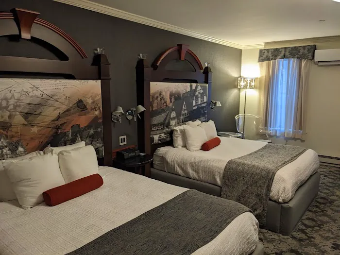 Chestnut Hill Hotel 5