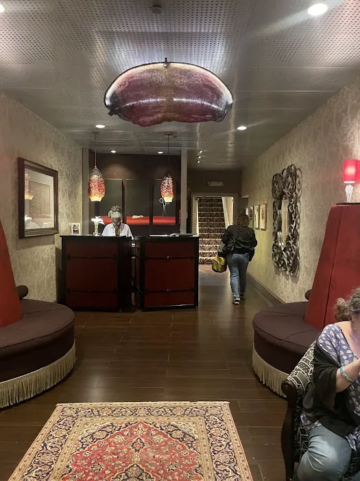 Chestnut Hill Hotel 5