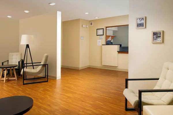 WoodSpring Suites Allentown 4