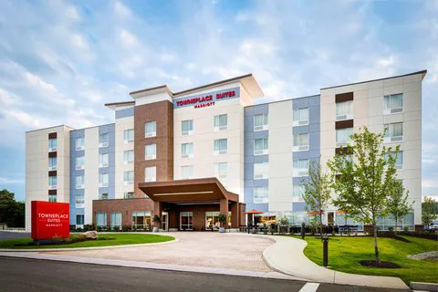 TownePlace Suites by Marriott Allentown West 4
