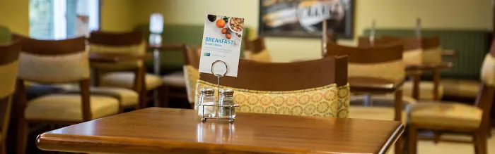 Holiday Inn Express & Suites Milford by IHG 4