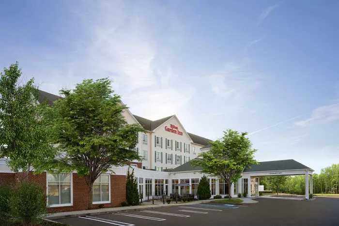 Hilton Garden Inn Milford 4