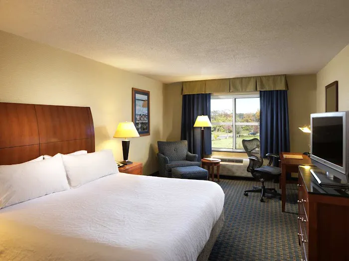 Hilton Garden Inn Milford 4