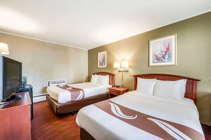 Rodeway Inn Poughkeepsie 4