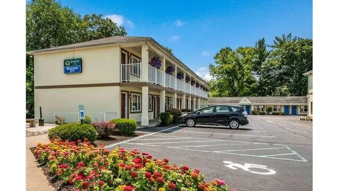 Rodeway Inn Poughkeepsie 4
