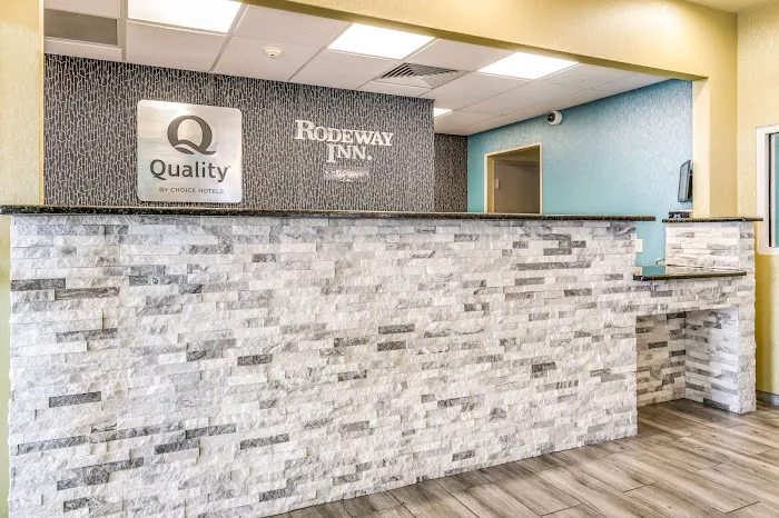 Quality Inn Poughkeepsie 4