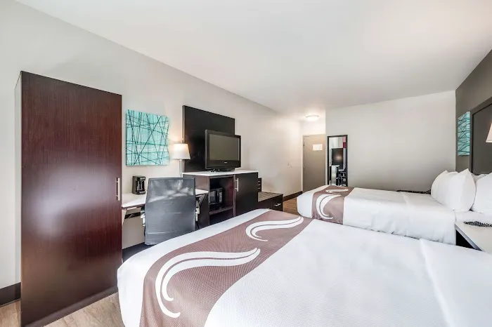 Quality Inn Poughkeepsie 4