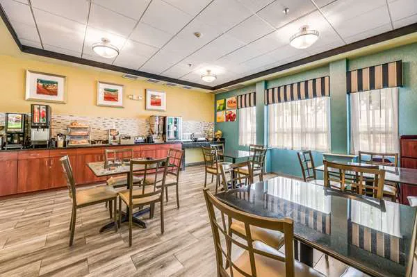 Quality Inn Poughkeepsie 4