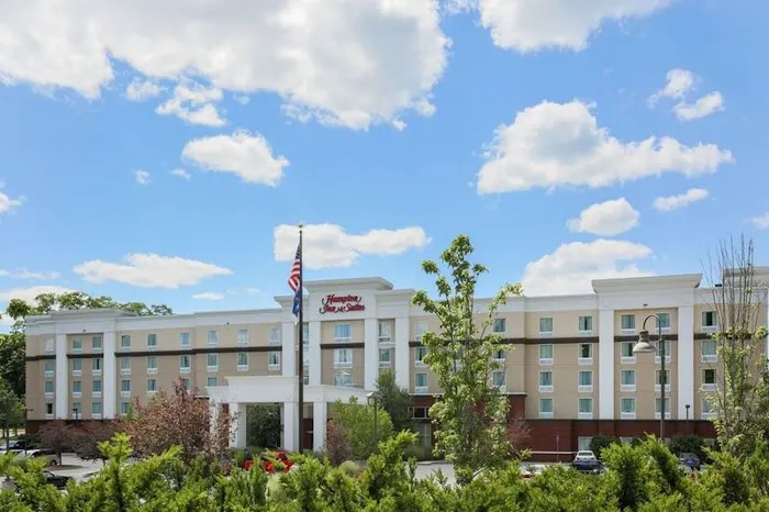 Hampton Inn & Suites Poughkeepsie 4