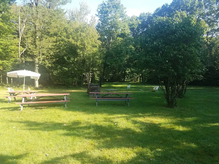 Pine Hill Lodge 4