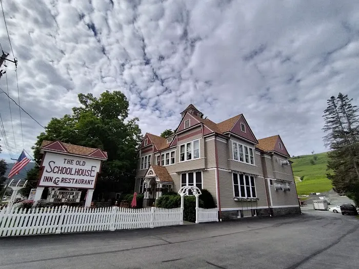 The Old Schoolhouse Inn & Restaurant 4