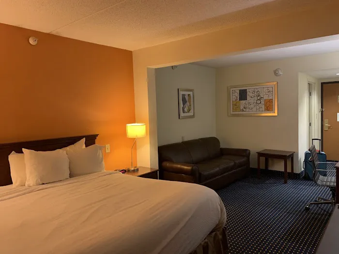 Comfort Inn & Suites Voorhees/Mt. Laurel 5