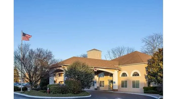 Days Inn & Suites by Wyndham Cherry Hill - Philadelphia 5