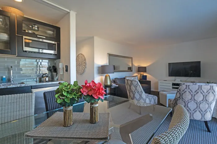 East Hampton House Resort 4