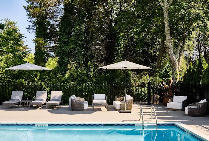 Journey East Hampton 4