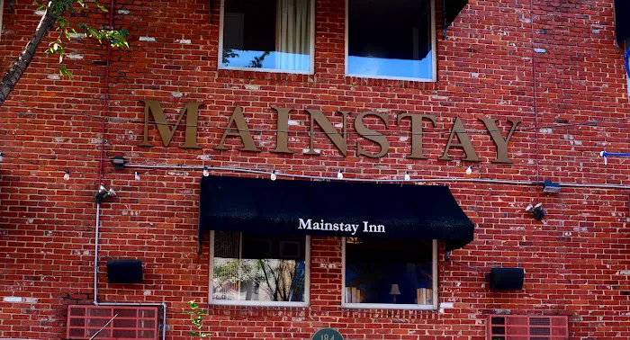Mainstay Inn 4
