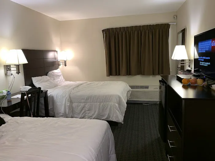 Mainstay Inn 4