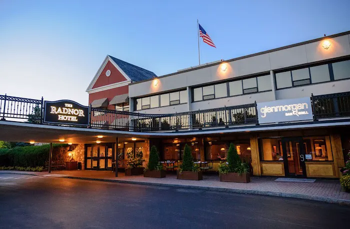 The Radnor Hotel 4