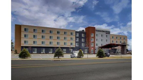 Fairfield Inn & Suites by Marriott Allentown West 4