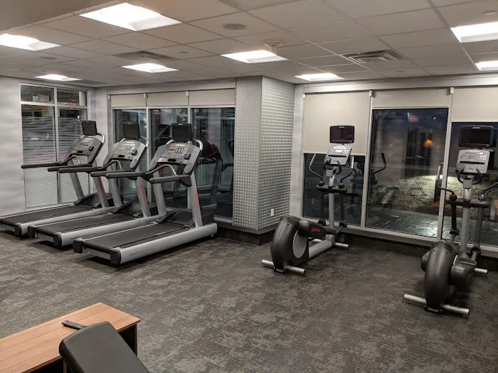 Fairfield Inn & Suites by Marriott Allentown West 4