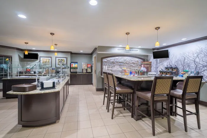 Staybridge Suites Allentown West by IHG 4