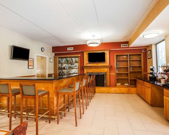 Comfort Inn Lehigh Valley West 4