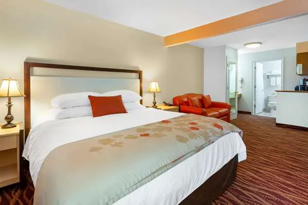 Hawthorn Suites by Wyndham Allentown-Fogelsville 4