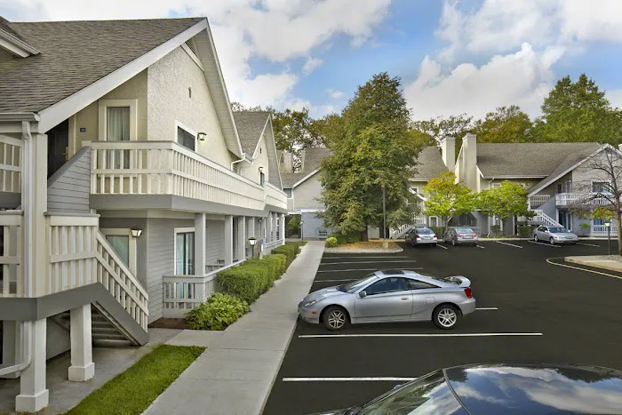 New Haven Village Suites 5