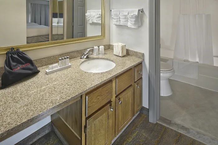 New Haven Village Suites 5