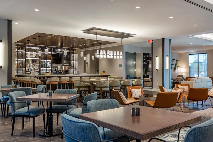 Cambria Hotel New Haven University Area 5