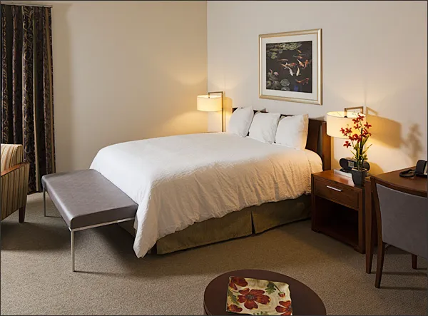 The Suites at Yale - New Haven 5