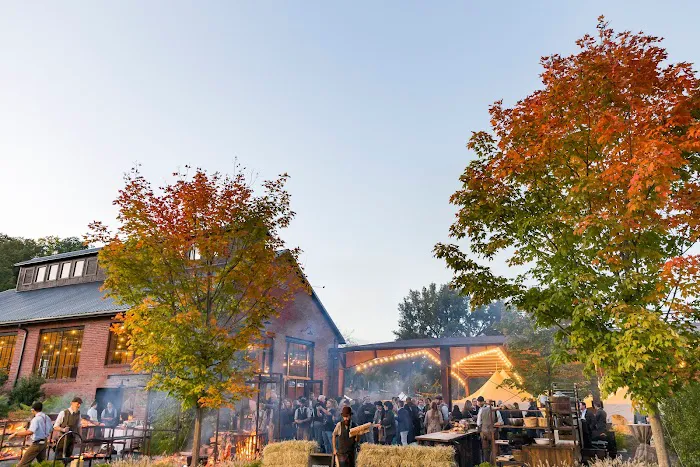 Hutton Brickyards Riverfront Hotel + Venue 4