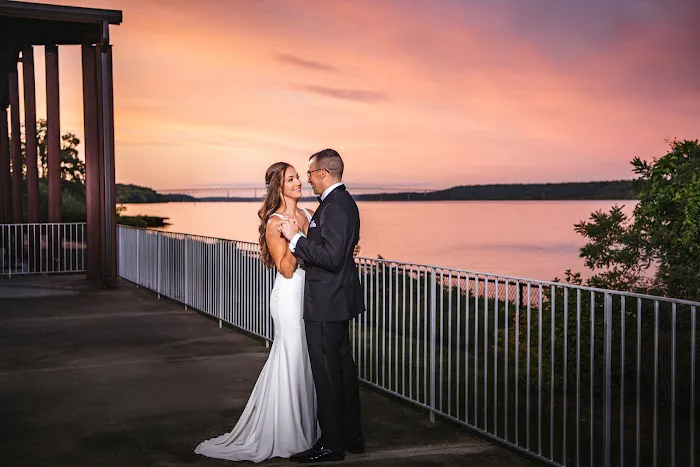 Hutton Brickyards Riverfront Hotel + Venue 4