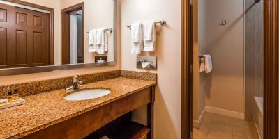 Best Western Plus The Inn & Suites at the Falls